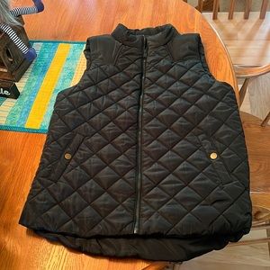 Zenana hunter green vest size L